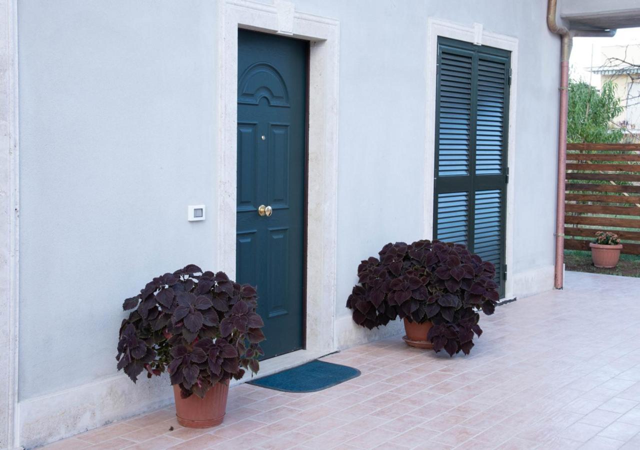 Villa Silvia Marco Simone Exterior photo