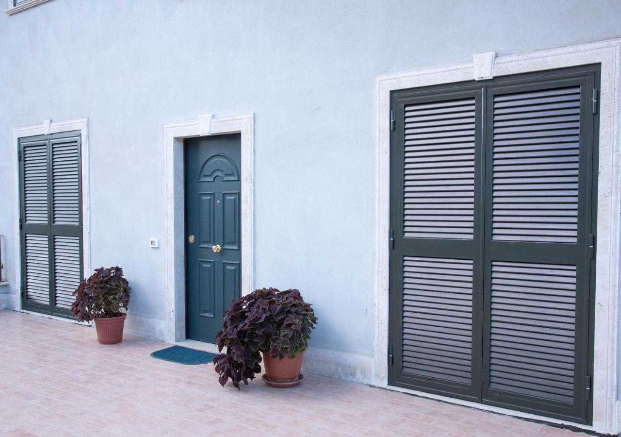 Villa Silvia Marco Simone Exterior photo